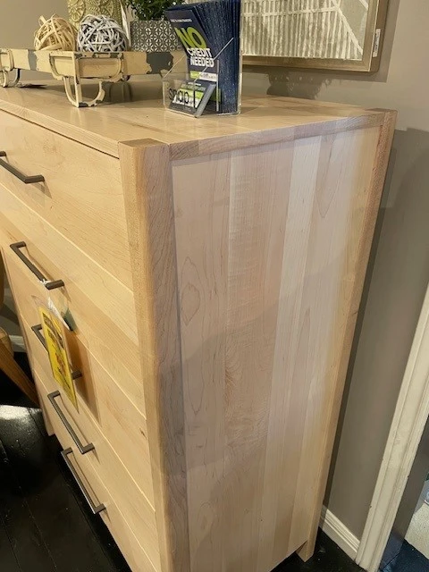 Bassett Mirror Benchmade Parkway Chest