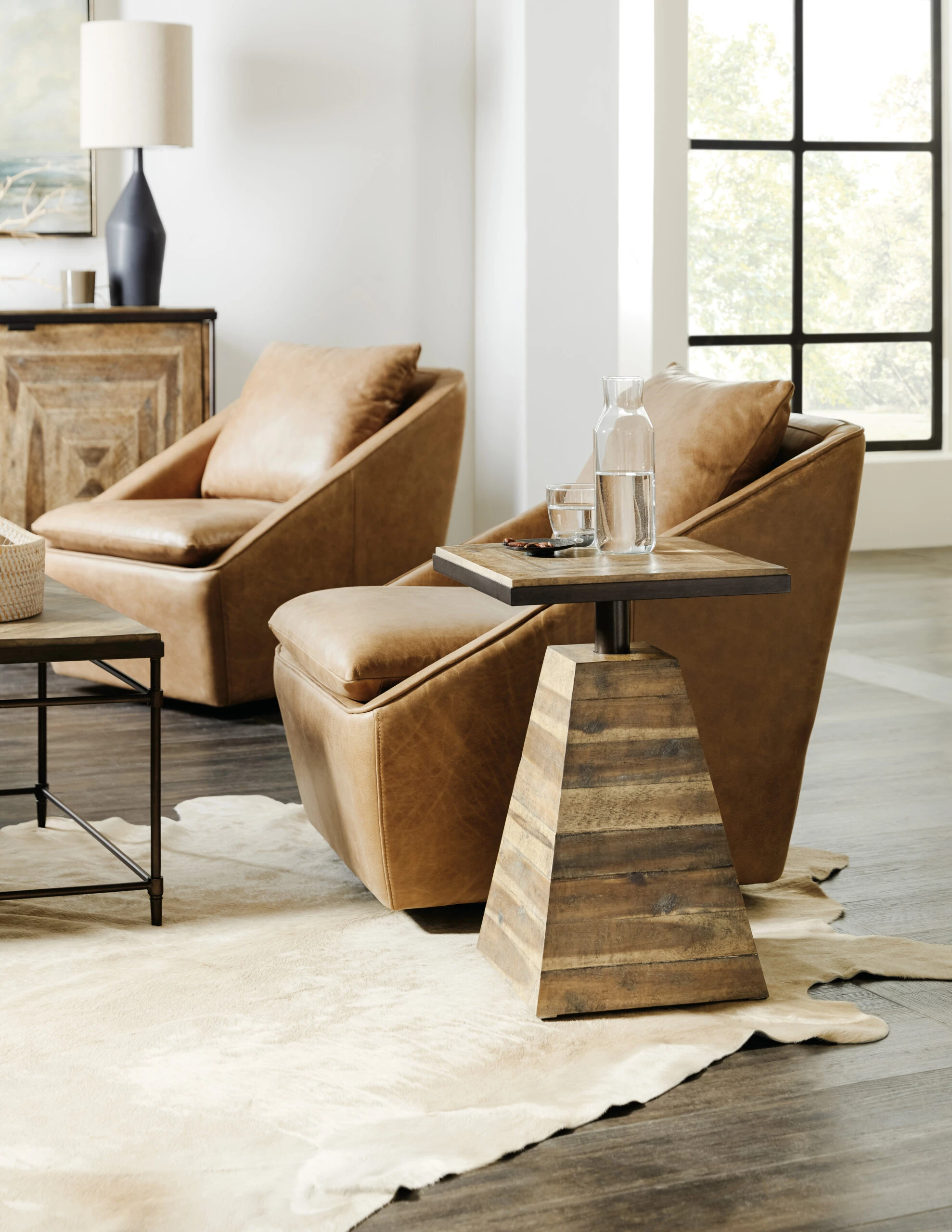 St. Armand Drink Table Chairside Tables Hooker Furniture 5 St. Armand Drink Table Chairside Tables Hooker Furniture 5
