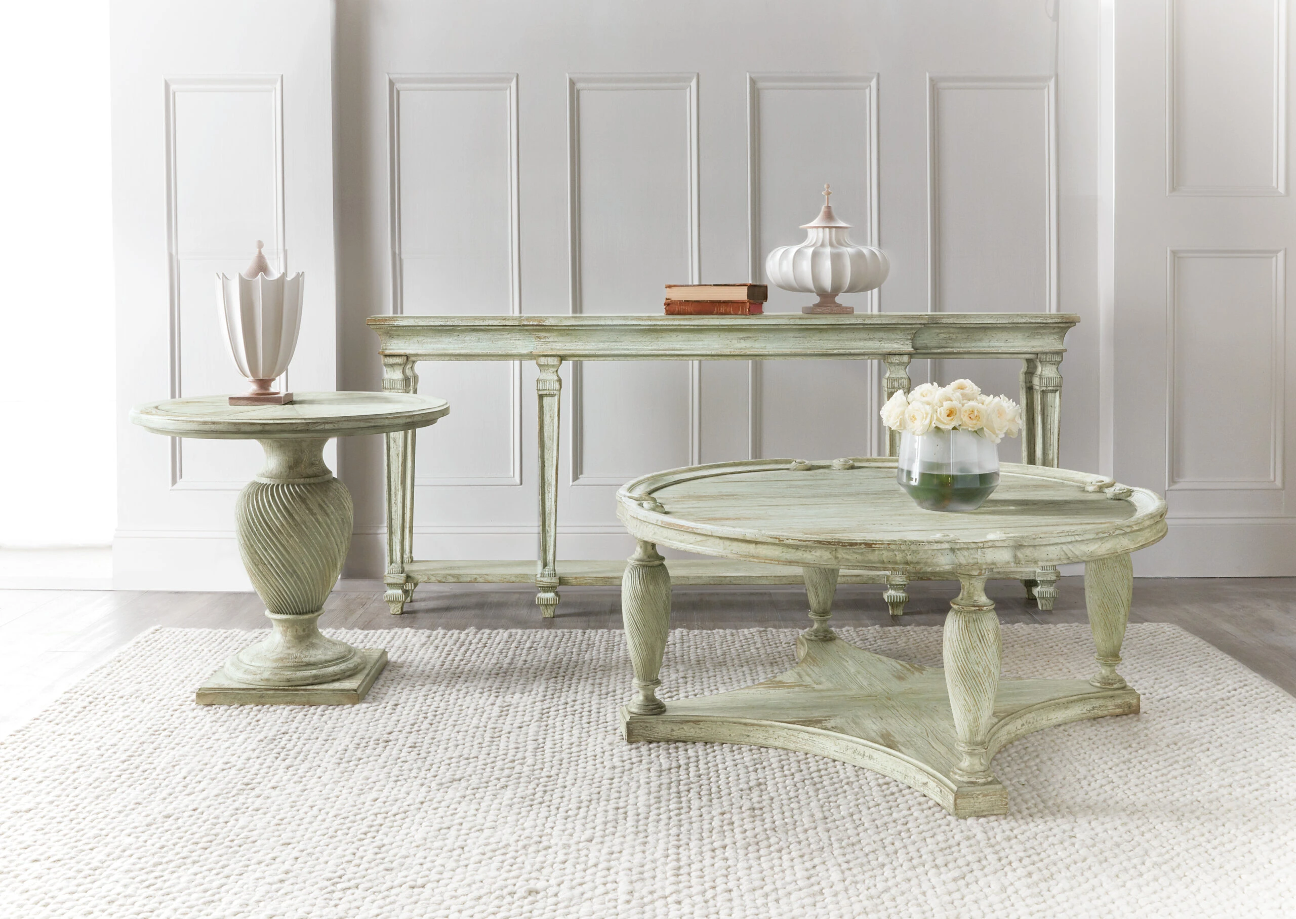 Traditions Round End Table End Tables Hooker Furniture 6 Traditions Round End Table End Tables Hooker Furniture 6