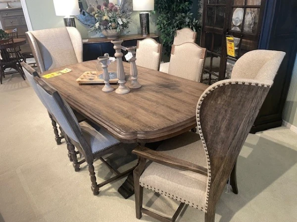 Hooker LaGrange Dining Table, Four Side Chairs, and Two Host Chairs - Image 13