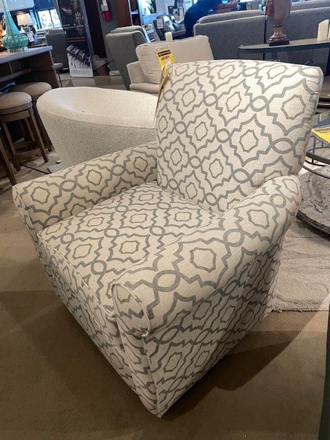 Craftmaster Swivel Chair in Invitation-41