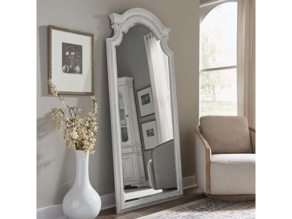 Bassett Mirror Company Beaded Leaner Mirror Mirrors Bassett Mirror Company 4 Bassett Mirror Company Beaded Leaner Mirror Mirrors Bassett Mirror Company 4