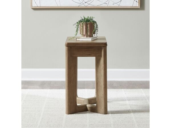 Liberty Ballentine Chairside Table Chairside Tables accent table