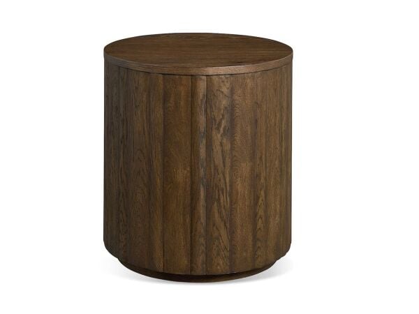 Bassett Coventry Round End Table End Tables accent table 14