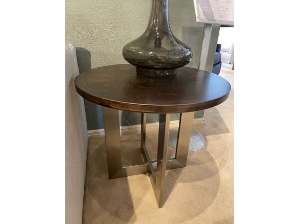 Bassett Benchmade Andover End Table Clearance accent table 6