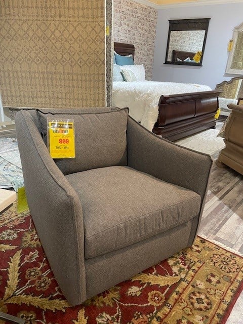 Bernhardt Monterey Exterior Swivel Chair