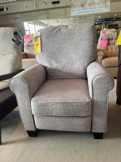 Best Kayne Recliner in Wheat