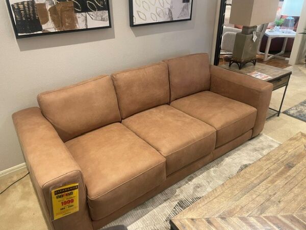 Bassett Cabo Leather Sofa - Image 3