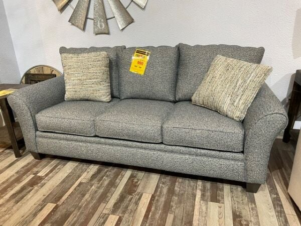 Craftmaster Flared Arm Sofa in Sheldon-22 - Image 8